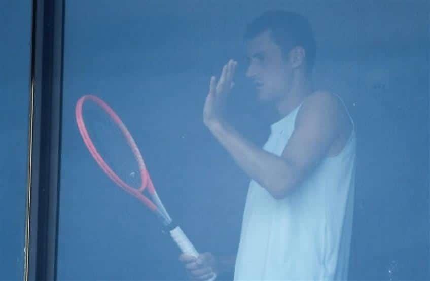 Australia defiende cuarentenas impuestas para sus tenistas