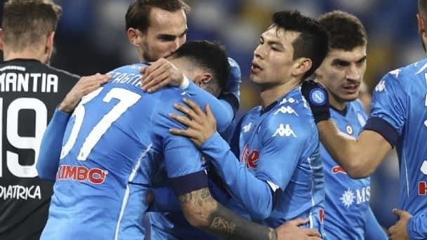 Lozano anota en goleada a la Fiorentina Lozano anota en goleada a la Fiorentina