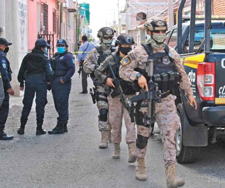 Ejecutan a dos policías en León, Guanajuato Ejecutan a dos policías en León, Guanajuato