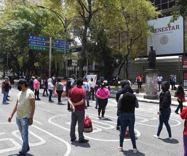 Siguen fuera del mercado laboral 2.5 millones de personas Siguen fuera del mercado laboral 2.5 millones de personas