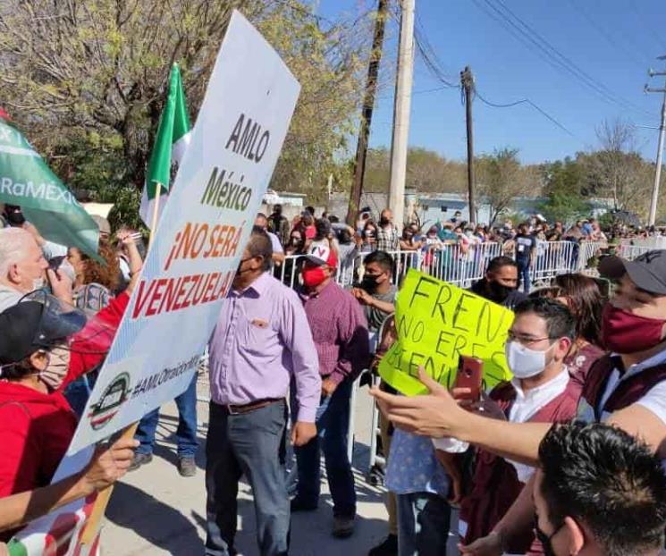 Arman zafarrancho en visita de AMLO Arman zafarrancho en visita de AMLO