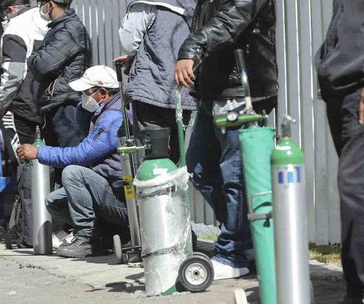 Se rompen récords de contagios y muertes