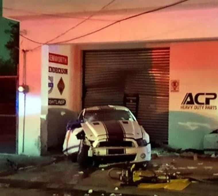 Un muerto, un lesionado y un prófugo de la justicia, fue el saldo que dejó el choque