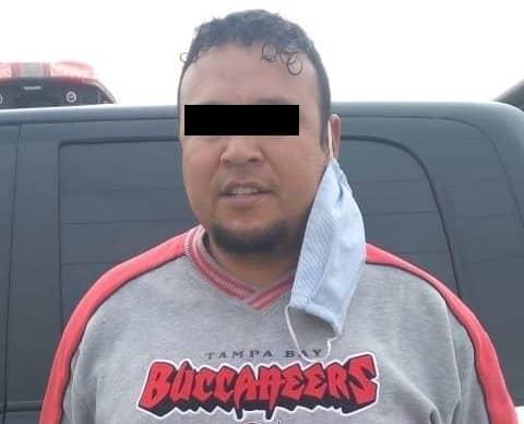 Detienen a hombre en pipa con reporte de robo