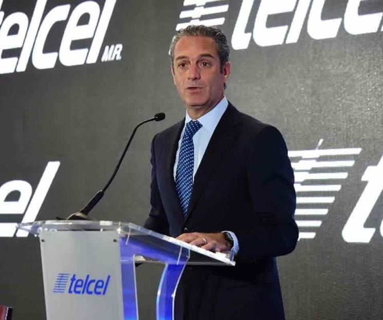 Insustituible. Adios Larry King: Slim Domit