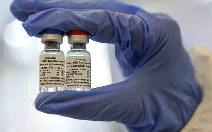 AMLO hablará con Putin sobre suministro de vacuna rusa