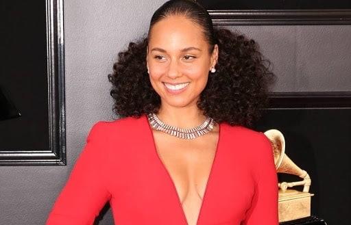 Alicia Keys desmaquilla los problemas de las mujeres