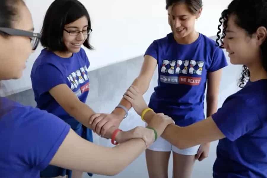 Con “Patrones Hermosos” acercan a jóvenes a ingeniería