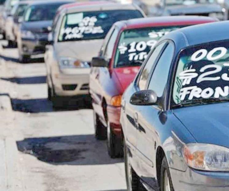 Debe parar entrada ilegal de autos chocolate a México: SE