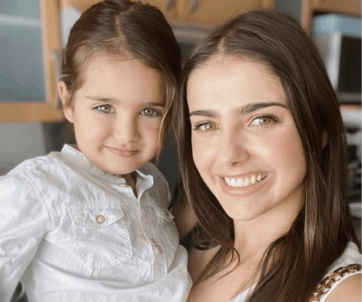 Michelle Renaud se refugia en su hijo tras confirmar ruptura Michelle Renaud se refugia en su hijo tras confirmar ruptura