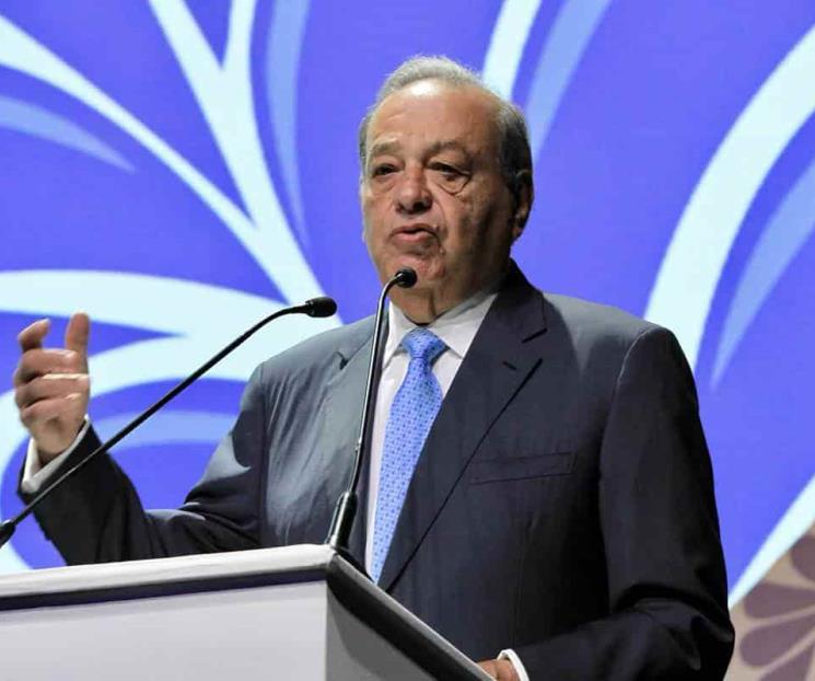 Carlos Slim cumple 81 años mientras está hospitalizado