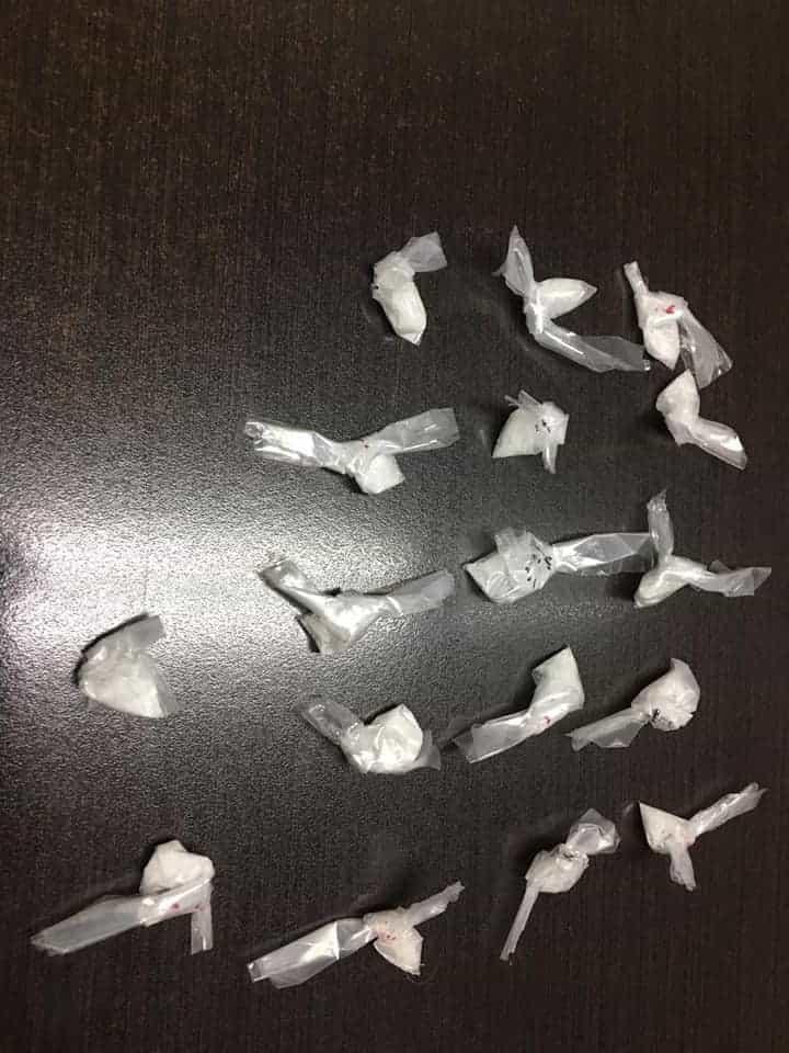 Detienen a pareja con droga