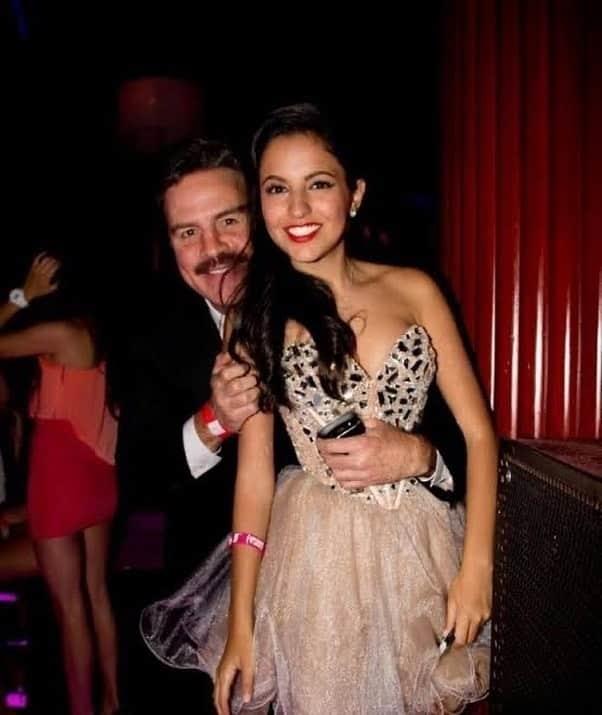 Ari Telch no sigue a su hija en redes sociales Ari Telch no sigue a su hija en redes sociales