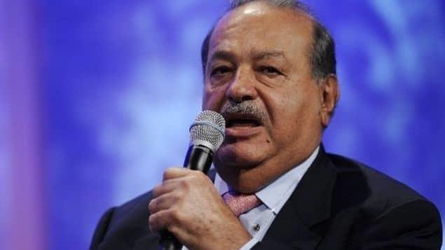 Carlos Slim Helú se recupera del Covid-19 en su casa