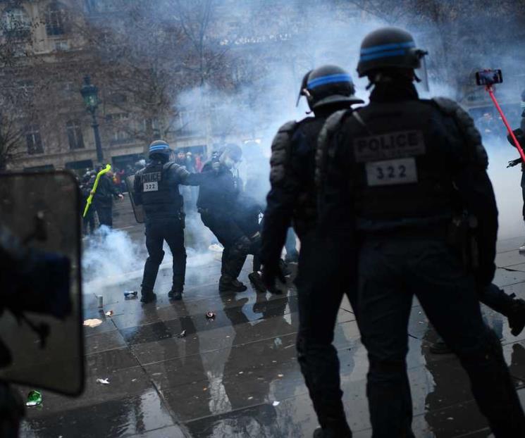 Disturbios en protestas contra ley de seguridad en Francia Disturbios en protestas contra ley de seguridad en Francia