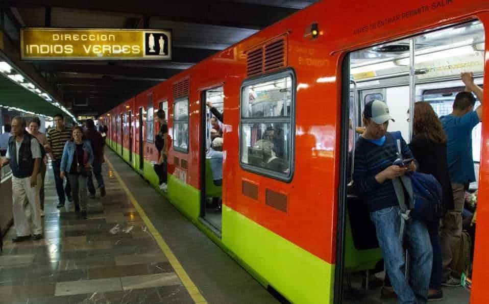 Tardan hasta 2 horas en traslados de L3 Tardan hasta 2 horas en traslados de L3
