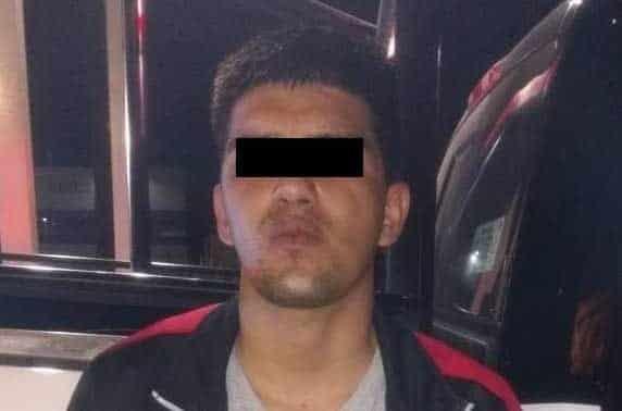 Arrestan a hombre por robar cerveza