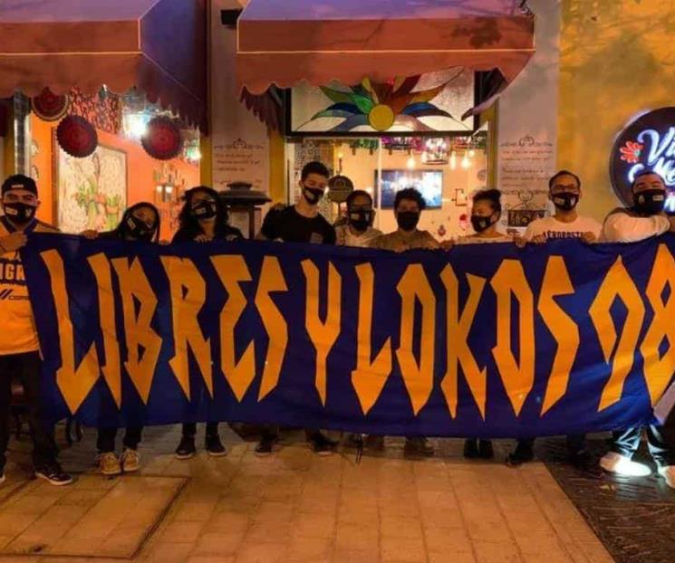 Envían mantas en apoyo hasta Qatar