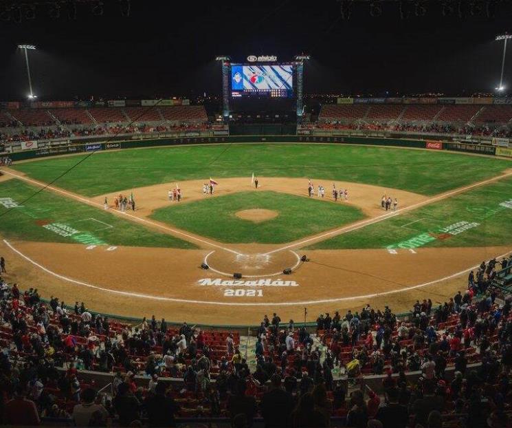 Retan a la pandemia en derrota de Tomateros en SC Retan a la pandemia en derrota de Tomateros en SC