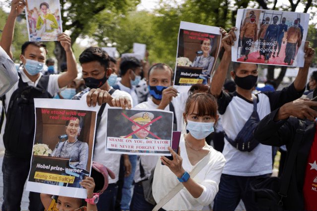 Sector salud de Myanmar realiza paro