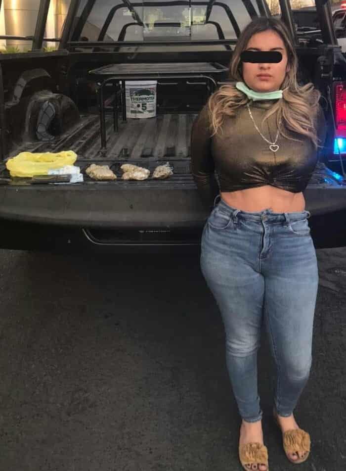 Detienen a 4 en auto involucrado en robos