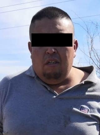 Llevaban diversas “poncha llantas” y varias dosis de droga