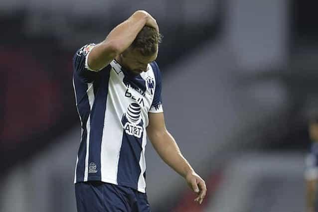 Janssen estaría descartado y no jugaría ante Pumas