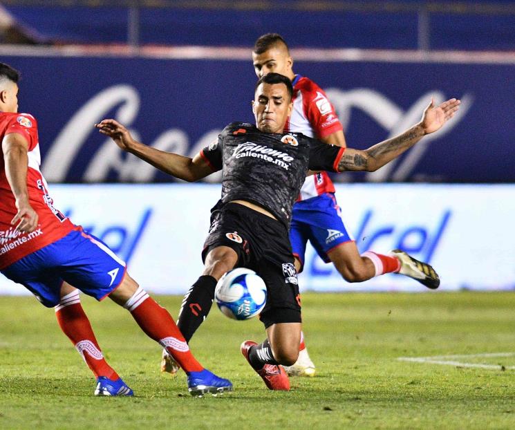 Xolos deja escapar el liderato