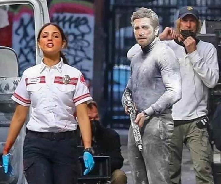 Captan a Eiza en una fuerte discusión durante filmación