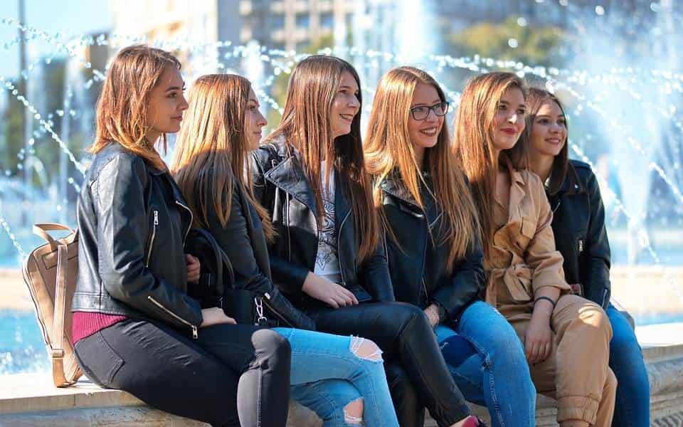 Los pantalones que puedes usar en lugar de leggings