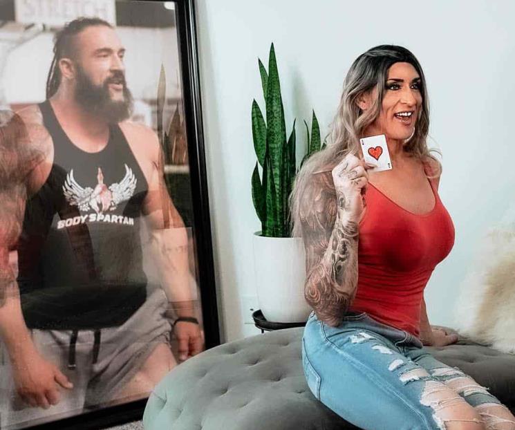 Exluchador de WWE Tyler Reks se presenta como mujer trans Exluchador de WWE Tyler Reks se presenta como mujer trans