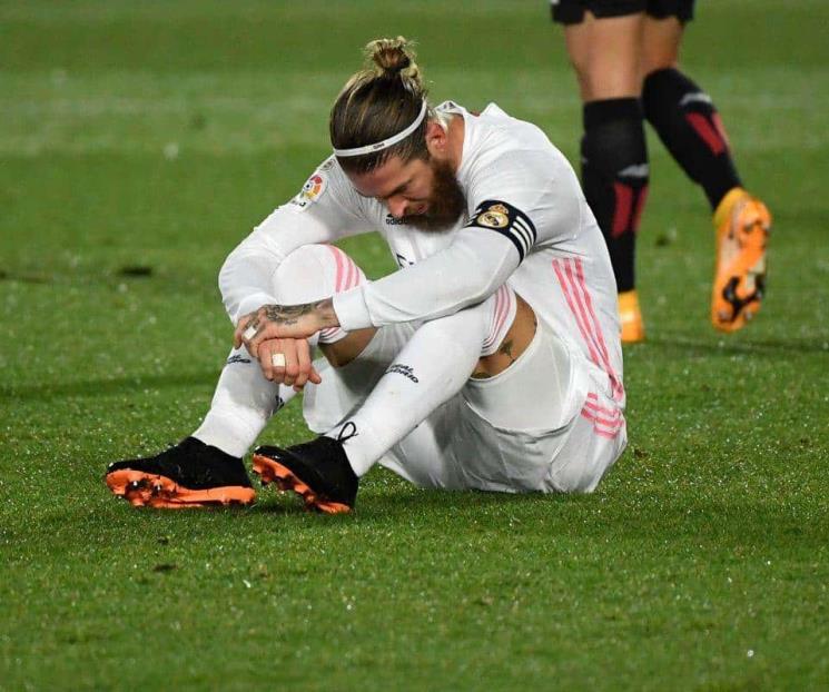 Sergio Ramos fuera casi dos meses por lesión