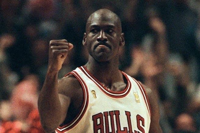 Pagan 1.5 millones de dólares por un cromo de Michael Jordan Pagan 1.5 millones de dólares por un cromo de Michael Jordan