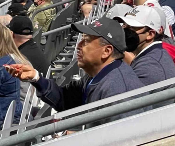 Cesan a funcionario de Salud en Edomex; se fue a Super Bowl Cesan a funcionario de Salud en Edomex; se fue a Super Bowl