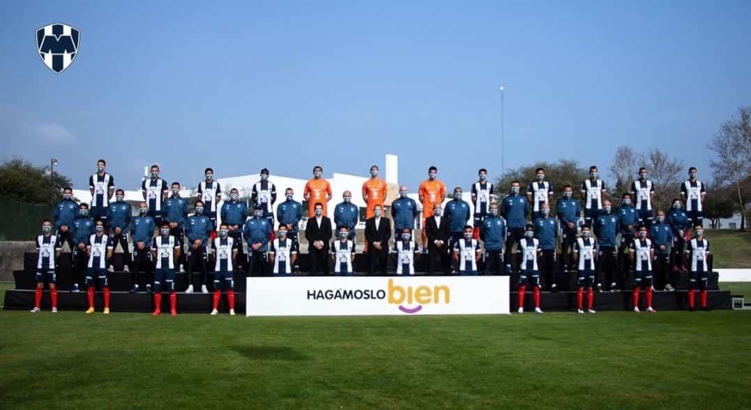 Se toman en Rayados la fotografía oficial Se toman en Rayados la fotografía oficial