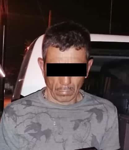 Detienen a dos hombres con droga Detienen a dos hombres con droga