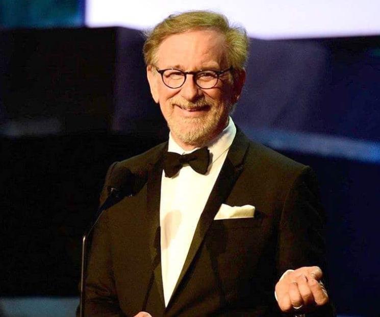 Otorgan Premio Génesis a Steven Spielberg
