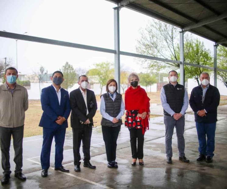 Mejora Cristina infraestructura educativa
