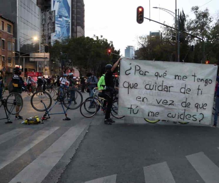 Ni una bici blanca más, exigen ciclistas de CDMX