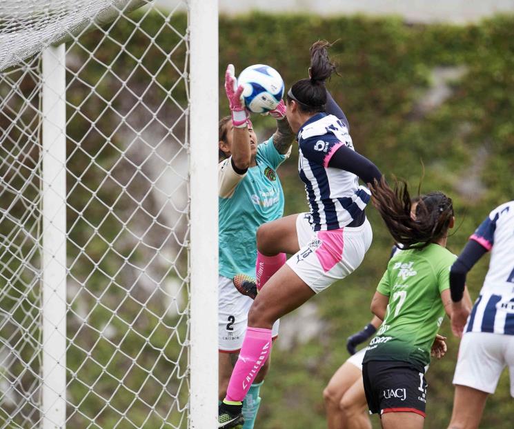 Caen Rayadas ante Juárez Caen Rayadas ante Juárez