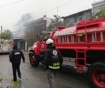 Rescatan a indigente de incendio