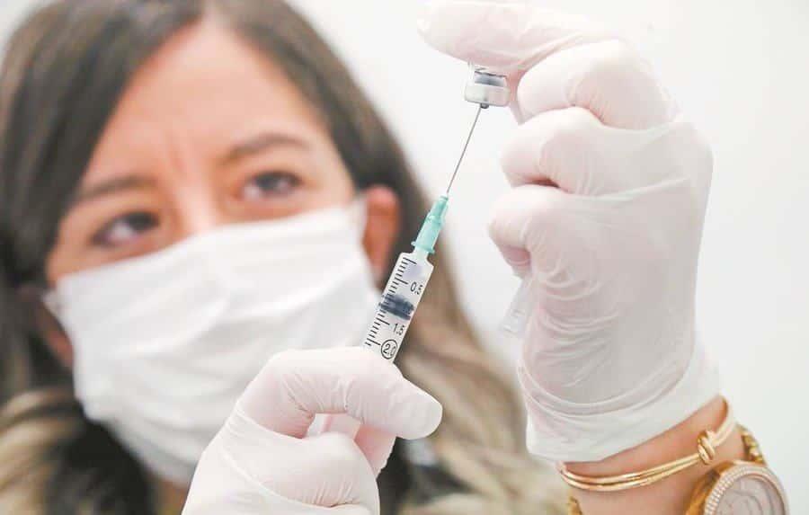 Comienza hoy vacunación de adultos mayores Comienza hoy vacunación de adultos mayores