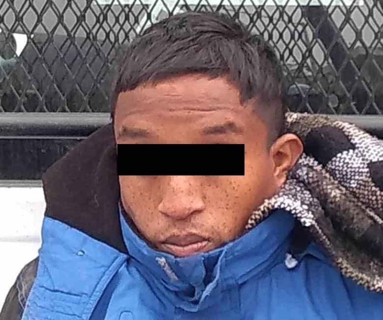 Detienen a dos hombres con droga Detienen a dos hombres con droga