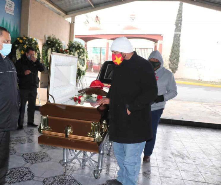 Dan despedida a Zeferino Juárez Dan despedida a Zeferino Juárez