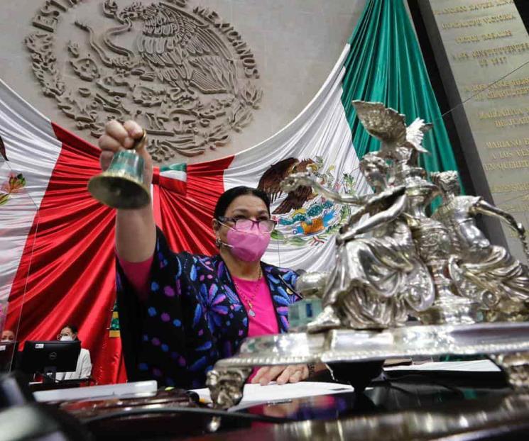 Minuto de silencio a víctimas en mina de Pasta de Conchos Minuto de silencio a víctimas en mina de Pasta de Conchos