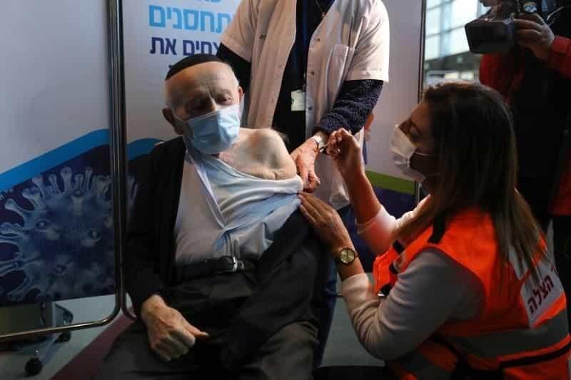 Anuncian primer envío de vacunas a Gaza Anuncian primer envío de vacunas a Gaza