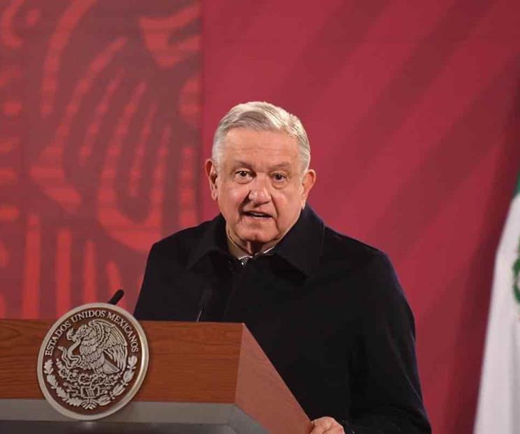 AMLO celebra resolución de TEPJF AMLO celebra resolución de TEPJF