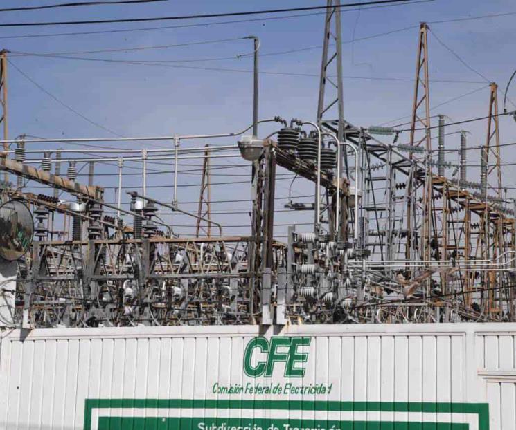 Aunque apagón se originó en Texas, adversarios critican CFE