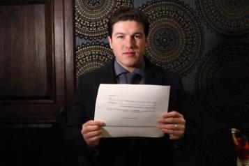 Se registra Samuel como candidato a la gubernatura