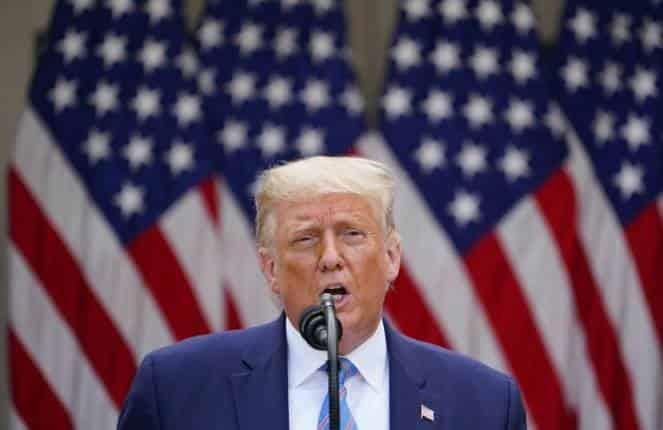 Trump reaparece e insiste hubo fraude electoral